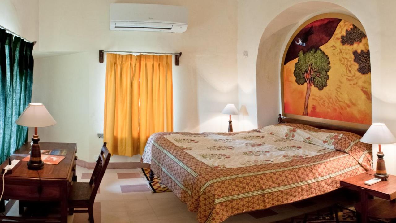 Neemrana'S - Tijara Fort Palace Zewnętrze zdjęcie
