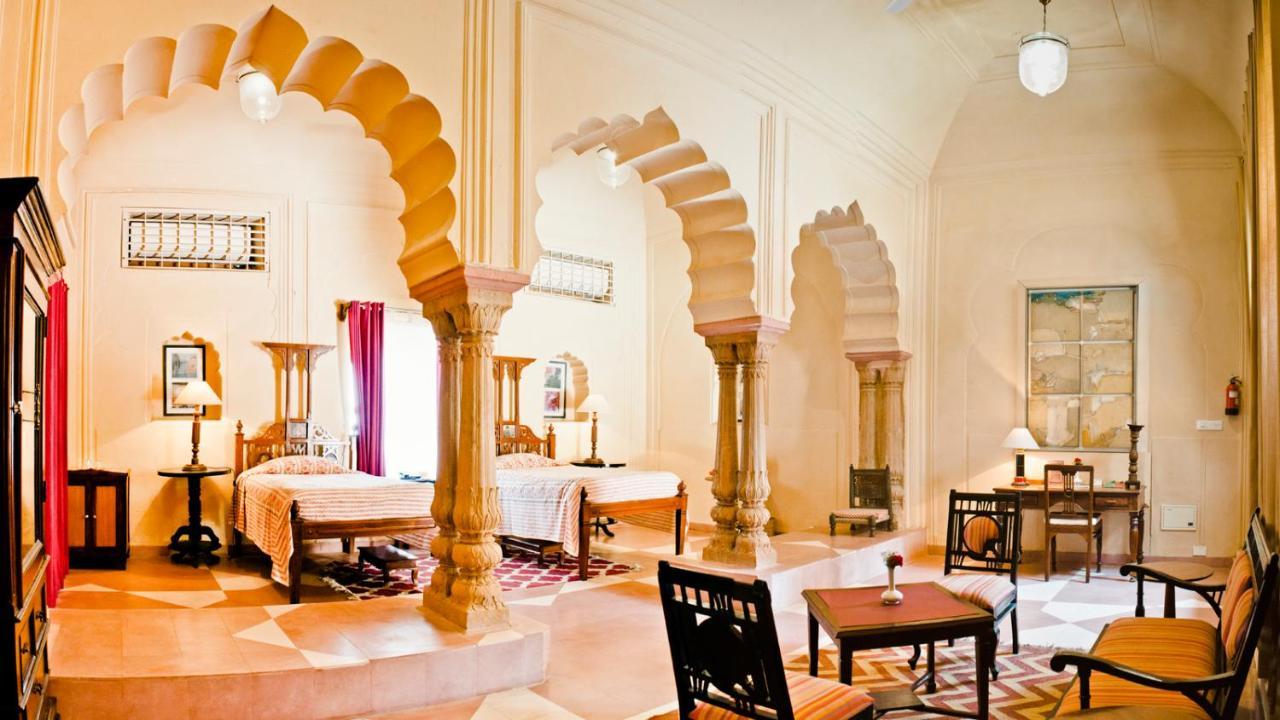 Neemrana'S - Tijara Fort Palace Zewnętrze zdjęcie