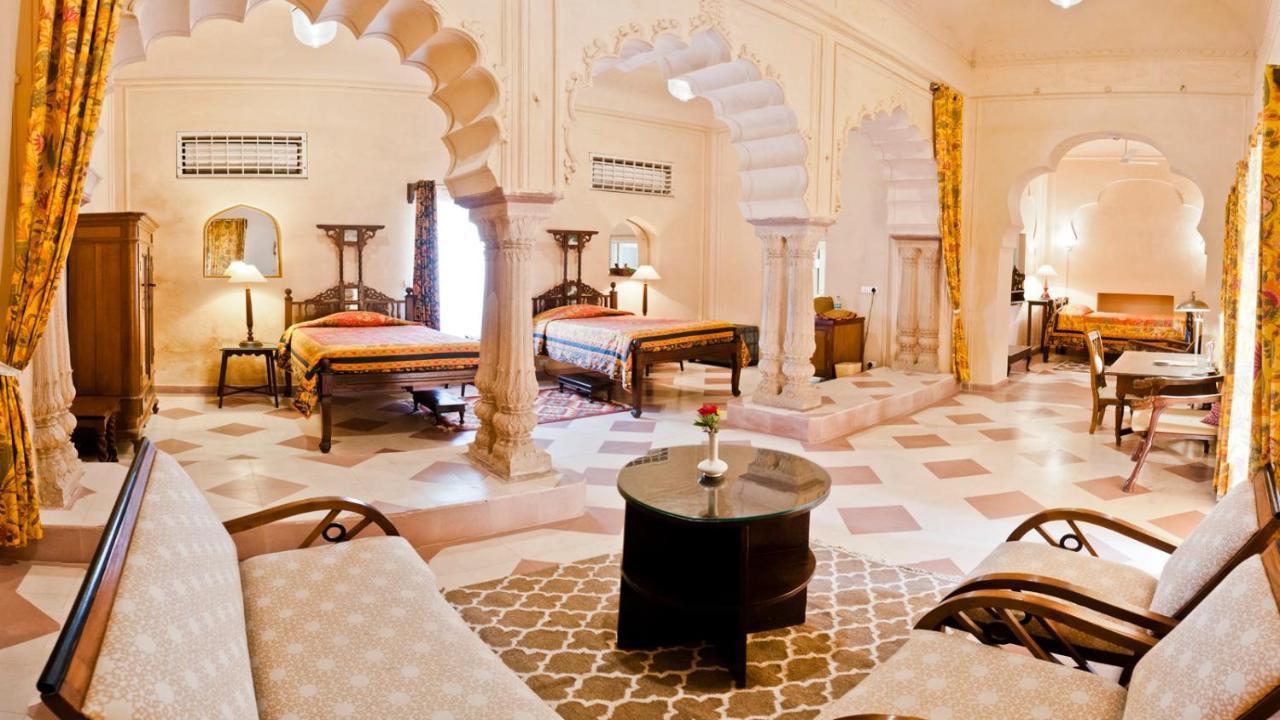 Neemrana'S - Tijara Fort Palace Zewnętrze zdjęcie